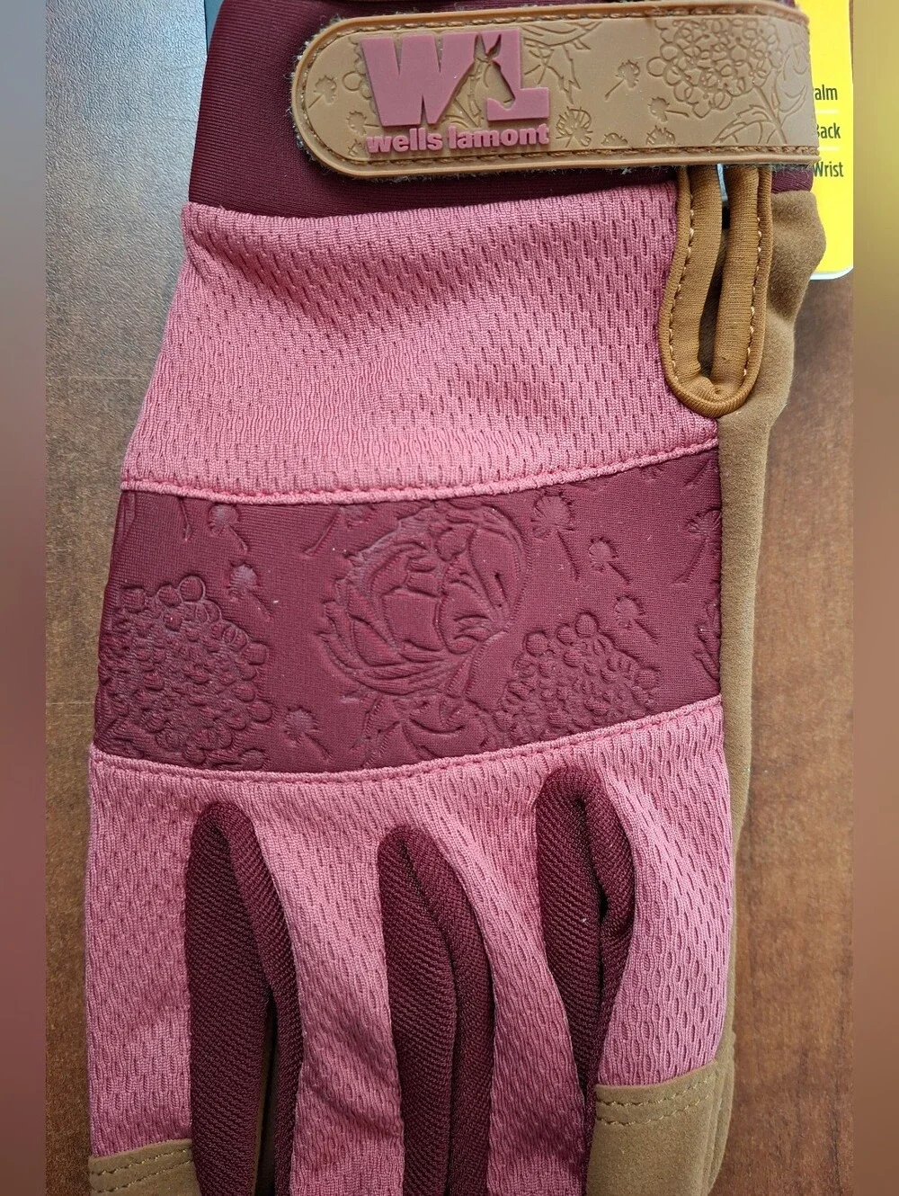 Wells Lamont Womens Outdoor Work Gloves Pink Lg - 7759L-700